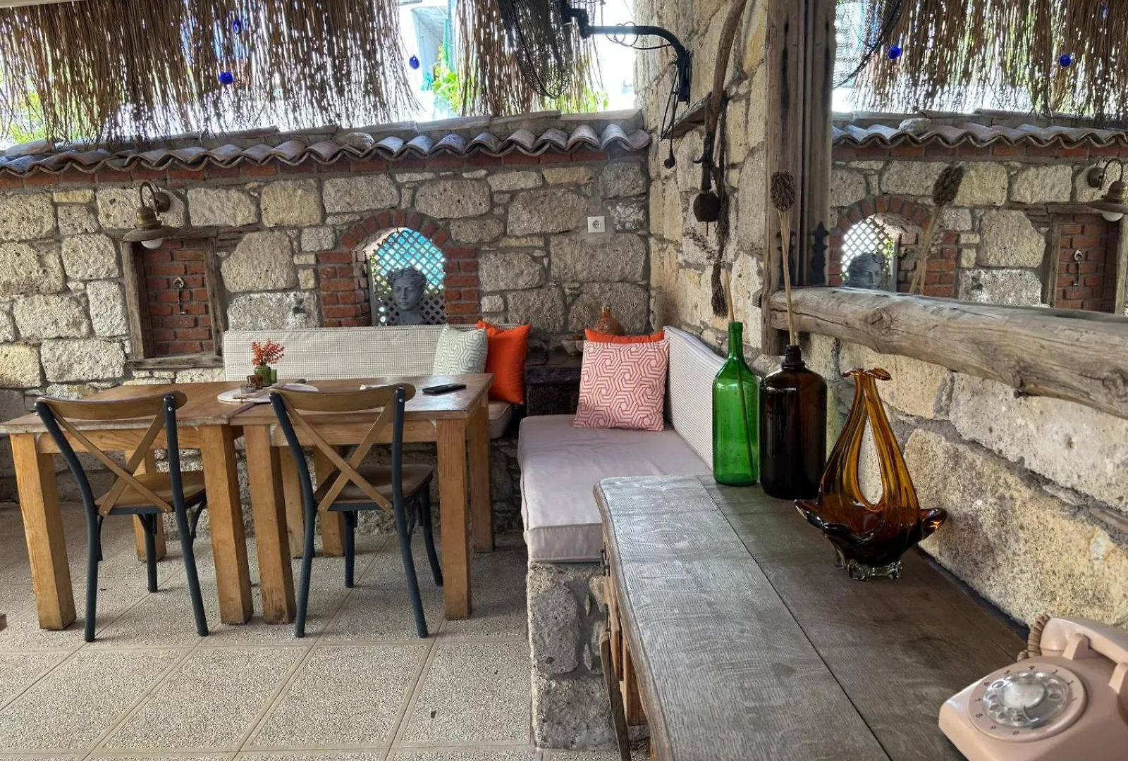 Filizce Alacati İzmir 0*,